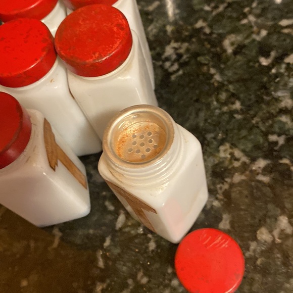 GRIFFITH 1930s Milk Glass Spice Jars - Picture 6 of 6